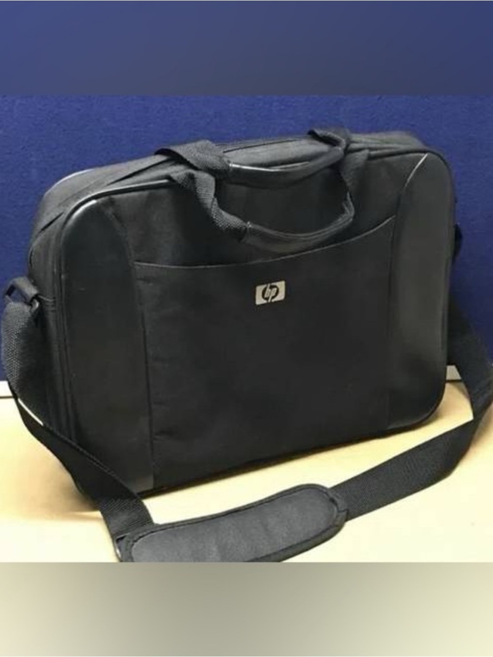 HP Two-Tone Laptop Shoulder Bag